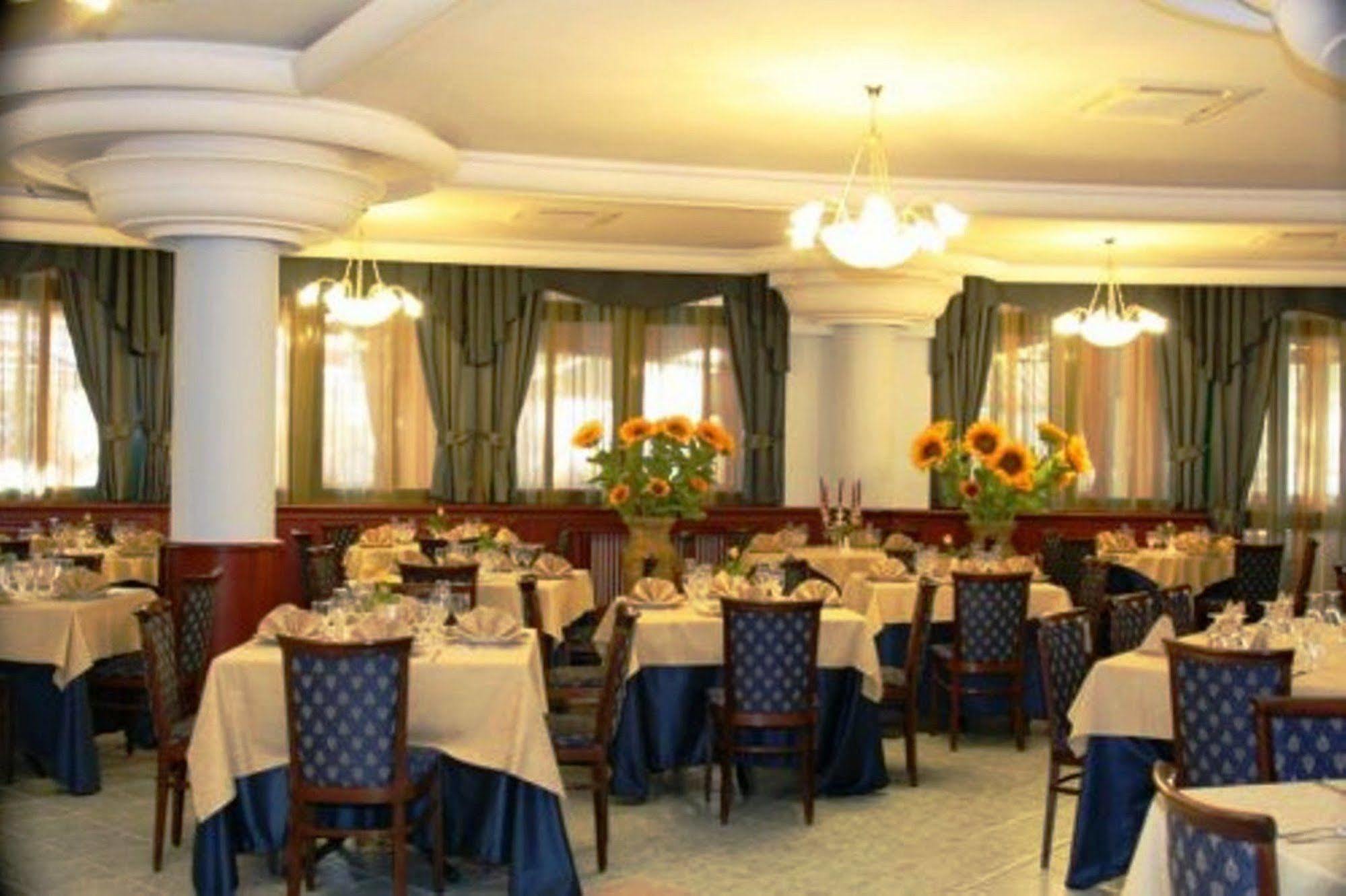 Hotel Stefano A Melito Melito di Napoli Exteriér fotografie