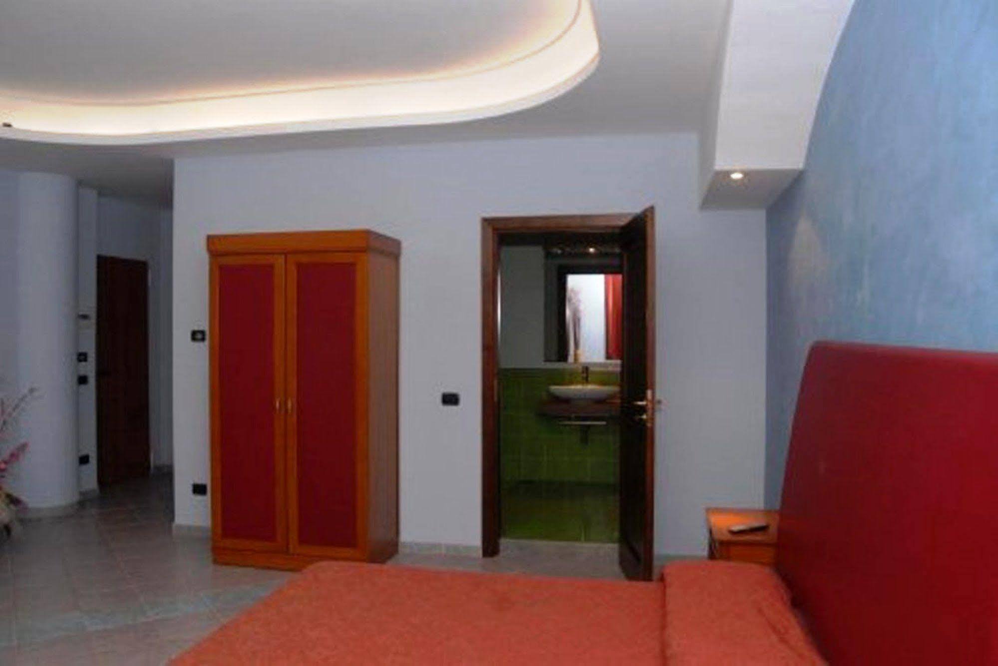Hotel Stefano A Melito Melito di Napoli Exteriér fotografie